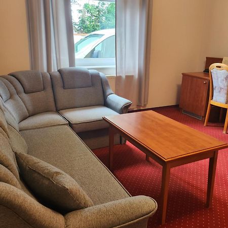 Hotel Dowhan Nowe Экстерьер фото